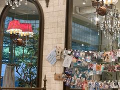 -玛格萝妮比萨屋(四平店)