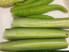 -青瓦餐厅·生鱼片·韩园烤肉(西塔店)