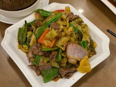酸菜炒牛肉-大唐靓汤江门私房菜(景田店)