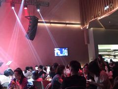 -TZ House音乐现场(来福士中心店)