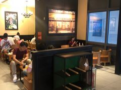 大堂-星巴克臻选(威海威高广场店)