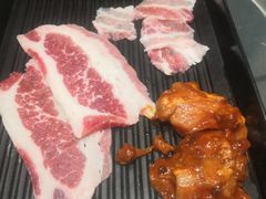 -烤路里·韩国品质自助烤肉(石路天虹4号店)