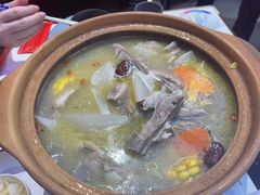 -钳小柒·小龙虾蓝龙王烧烤夜宵(长寿路店)