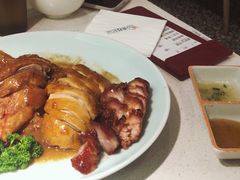 -南枝记·港式打边炉(新北万达店)