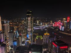 -Ting无边际江景酒店(重庆解放碑云端之眼店)