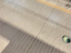 -新百广场(地铁站)