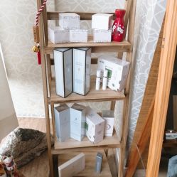 -JNK皮肤管理中心