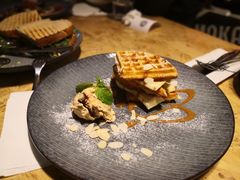 -Moka Bros 摩卡站(西单大悦城店)