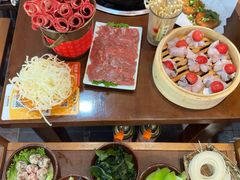-黔有有贵州酸汤夺夺粉火锅(五味十字店)