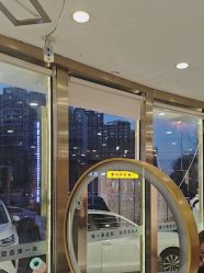-一東造型烫发染发