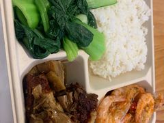 -盒马鲜生(丁香国际店)