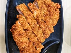 -莱莱小笼·乔艾