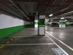 -国家会议中心大酒店-地上停车场