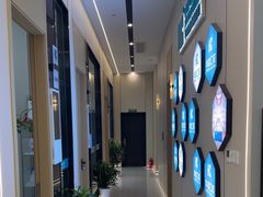 -华齿口腔·矫正种植中心(松江环城路店)
