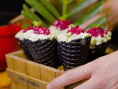 牛油果冰淇淋卷-烛影拾光观景餐厅·创意菜·摄影·小提琴(大唐不夜城店)