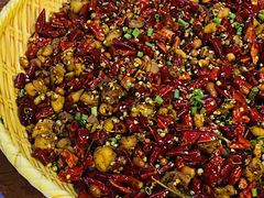 -万重锦·人文川菜馆(骡马市店)