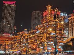-闲隅江景艺术酒店(解放碑洪崖洞总店)