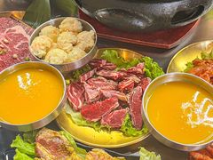 -胡悦里韩式烤肉(芝罘万达广场店)