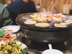 -燚店·铁板鱼蛙·烤肉·烤串(北新桥店)