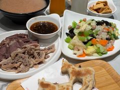 -高玛纳驴肉火烧(一世界店)