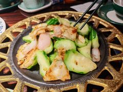 丝瓜洋葱炒鱼松-粤·向群饭店(麓景路店)