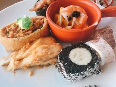 -荣誉国际酒店-云顶旋转餐厅