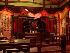 -暴风岛沉浸式体验馆(百联世纪店)