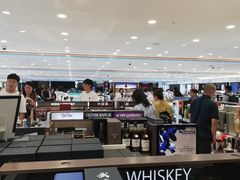 -关西国际机场直营免税店