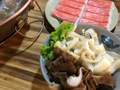 -东镇老火锅(长春路首店)