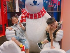 -东方明珠·可口可乐欢乐餐厅