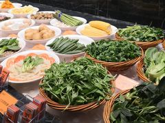 -梁家大院•农家菜(昆山会展中心店)