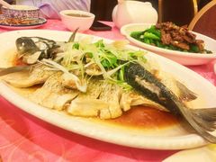 沙爹牛肉炒芥兰-粤·向群饭店(泮塘路店)