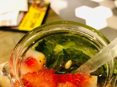 满杯草莓苏打-周沫西餐(漫广场店)