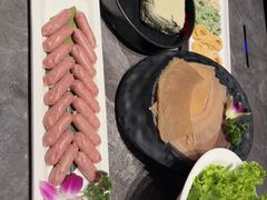 -德天肥牛海鲜火锅(城西银泰店)