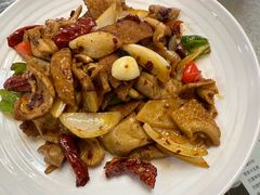 -汗腾格里·风味餐厅(新疆驻京办店)