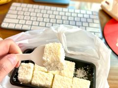 椰丝牛奶小方蛋糕-85度C(上海广元店)