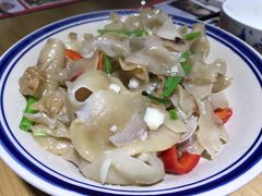 西芹竹耳-炊烟·山房菜