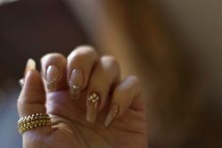 -Nail Me美甲美睫