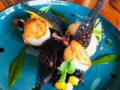 香煎扇贝配迷你混合海鲜-AZUL by FUEL蓝色·法式酒馆(琶醍店)