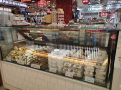 面包甜点陈列柜-凯司令西点房(南京东路店)