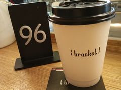 -Bracket Coffee(工体店)