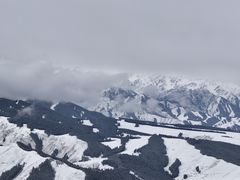 -丝绸之路山地度假区滑雪场