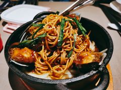 葱香鲍鱼捞面-夜上海(新天地店)