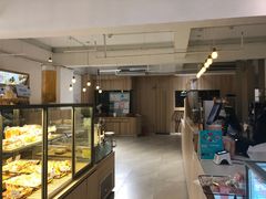 -顶东面包花园·生日蛋糕(世博店)