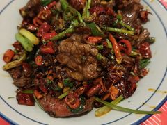 -荆九爷爆炒桥头三嫩(云南北路店)