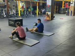 -超菲特健身工作室(晨月店)