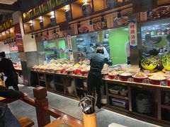 自助取餐区-六合居·明厨亮灶餐厅(成双大道店)