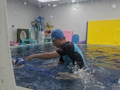 -龙格亲子游泳·水育早教运动中心(绿城店)