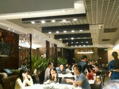 大堂-山泉公馆酒家(广州东站店)