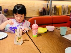 -芭莉与彩虹西餐厅(成都合生汇店)